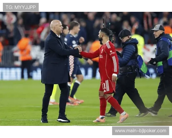 英超VAR介入次数达场均3.2次，裁判判罚尺度统一性受质疑